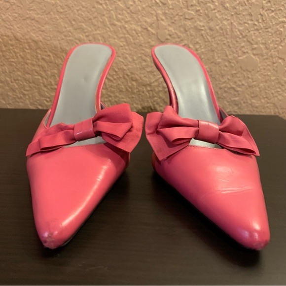 Vintage BCBG pointy toe bow heels - Picture 2 of 9